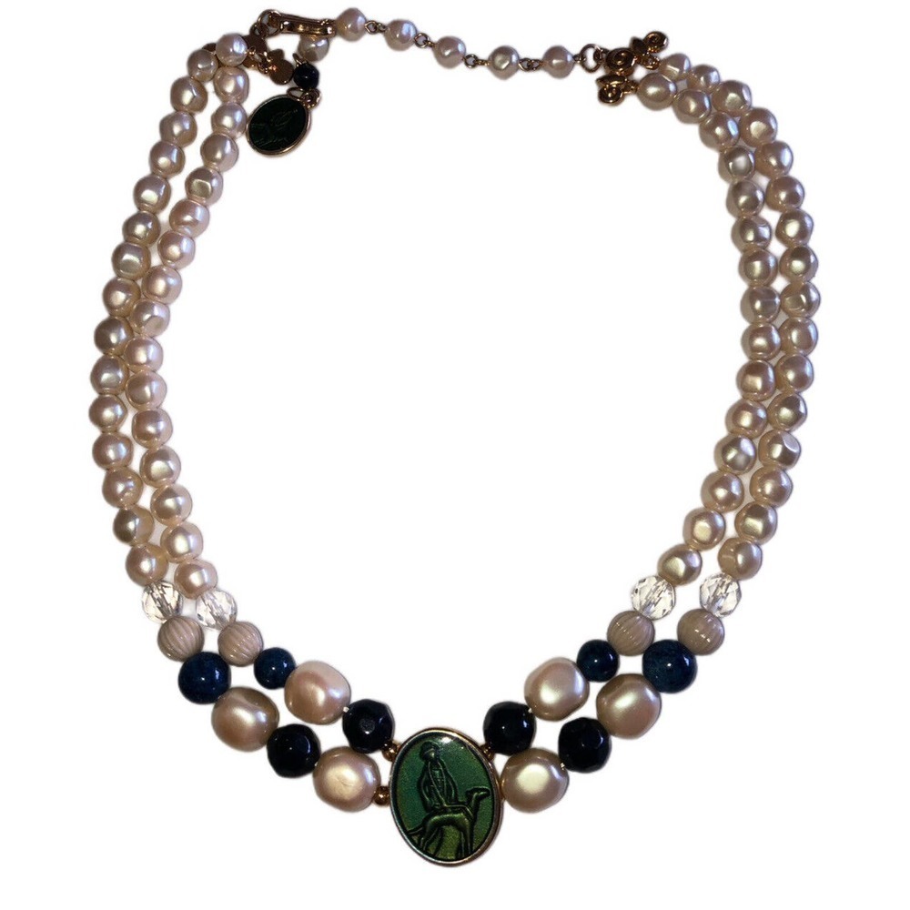 Liz Claiborne F Baroque Pearl Bead 2T Navy White Cameo Pendant Necklace
